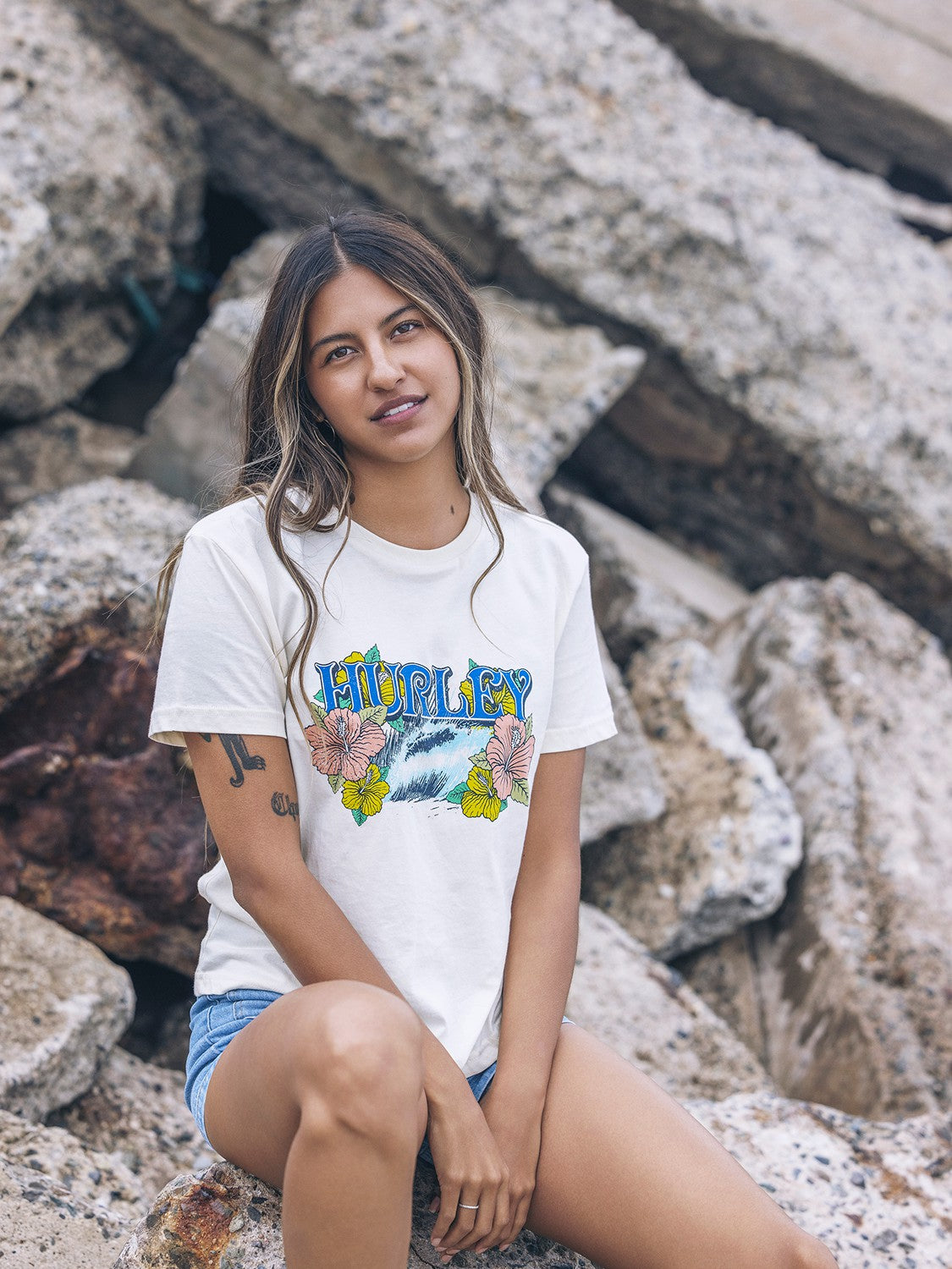 Tidal Classic Tee Off White - Hurley
