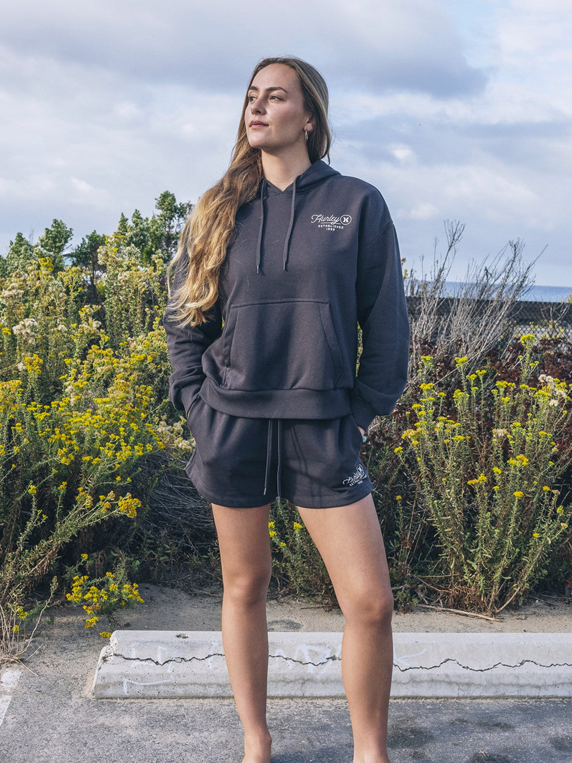 Surfbound Sweatshort Off Black - Hurley