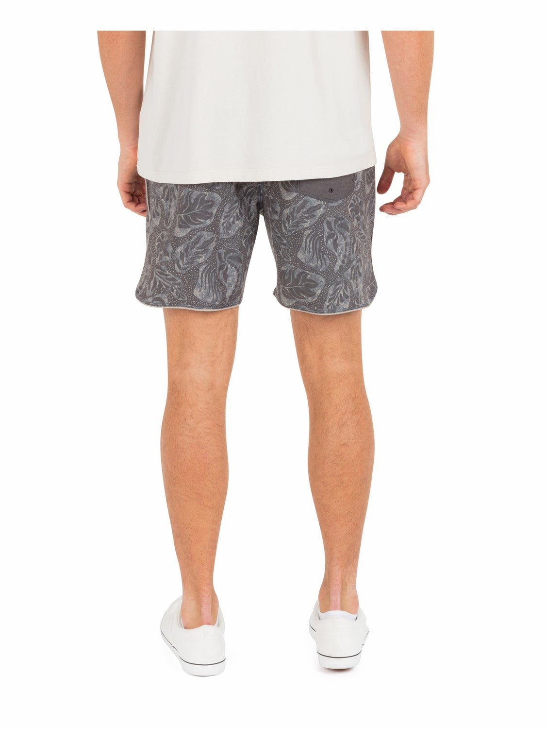 Phantom Naturals Scallop Volley 17" Black - Hurley